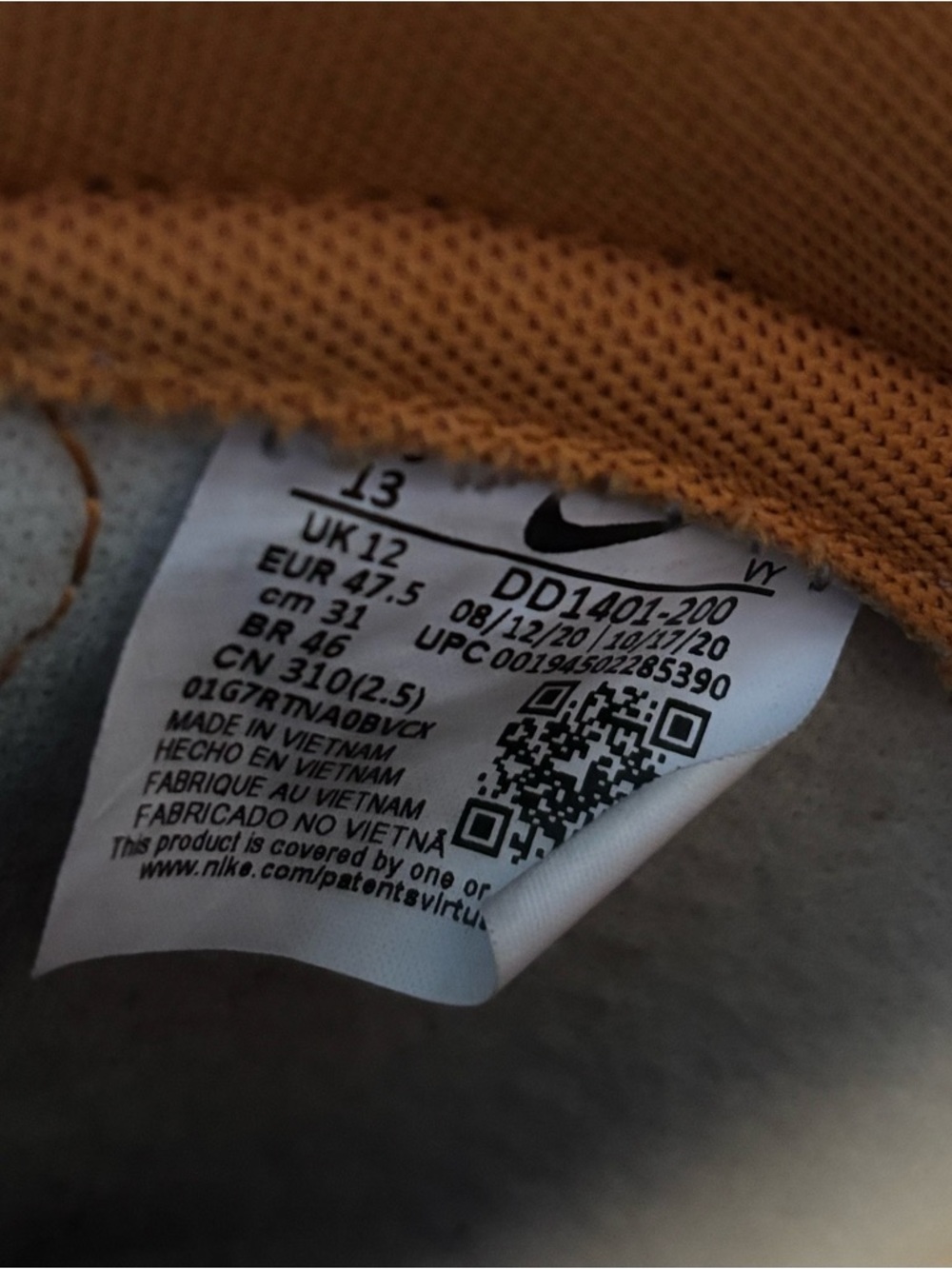 Nike Dunk High Premium 'Dark Curry' - Picture 8 of 9